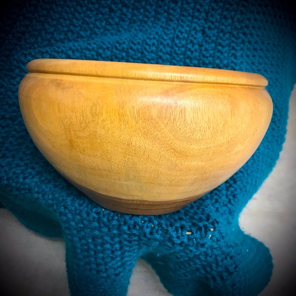 Handmade Cherry Wood Bowl - Picture 1 of 16